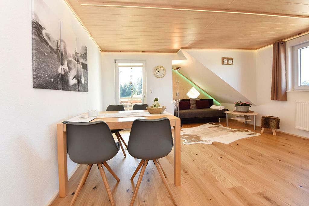 Bio-Bauernhof Heidegger Villa Moeggers Bagian luar foto
