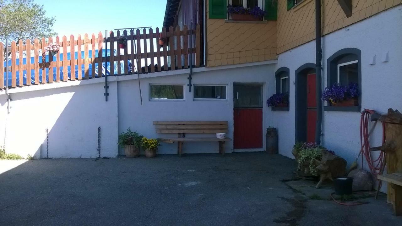 Bio-Bauernhof Heidegger Villa Moeggers Bagian luar foto